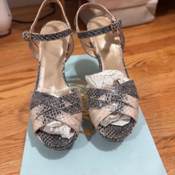 Stuart Weitzman snakeskin platform high heel sandals - Picture 7 of 7